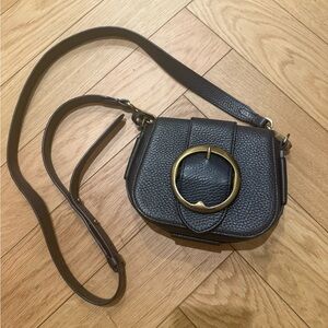 Elegant Black Leather Crossbody Bag